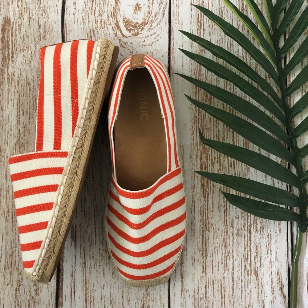Vionic Striped Espadrille Flats Size 8.5